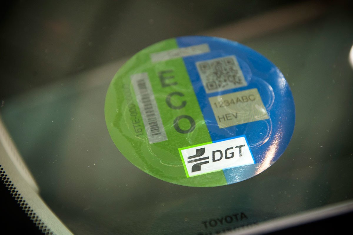 Nuevo Toyota Yaris hybrid ECOVAN, para un reparto ecológico
