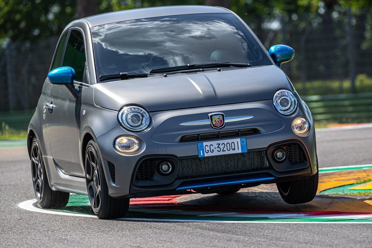 Probamos en circuito el Abarth F595: diversión asegurada desde 20.200 euros