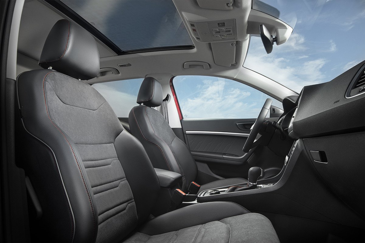 interior de coche más sucio que un inodoro