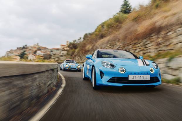 Alpine se abona a las ediciones limitadas: así luce la San Remo 73 dedicada a los rallys