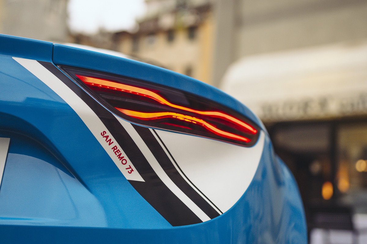 Alpine se abona a las ediciones limitadas: así luce la San Remo 73 dedicada a los rallys