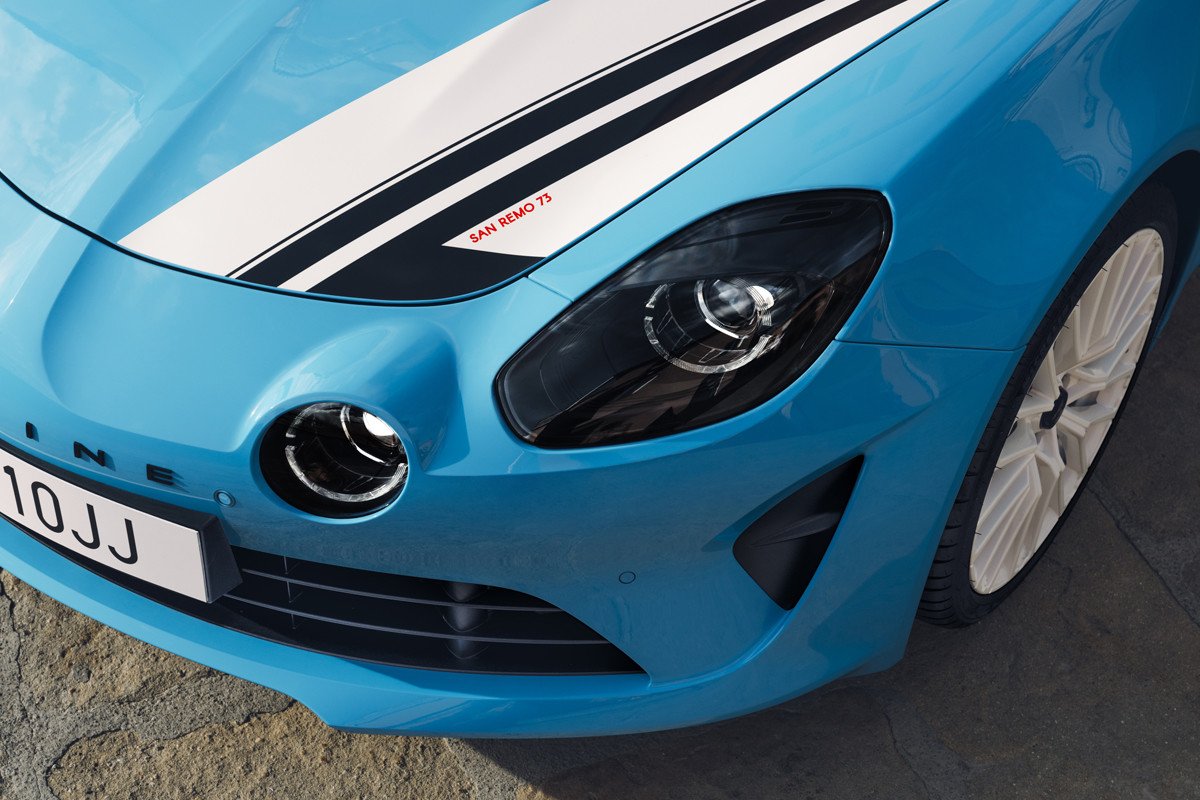 Alpine se abona a las ediciones limitadas: así luce la San Remo 73 dedicada a los rallys