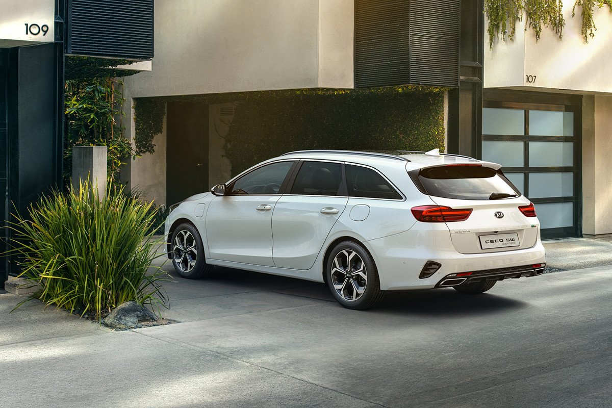 Los Kia XCeed y Ceed Tourer estrenarán versiones híbridas enchufables en 2020