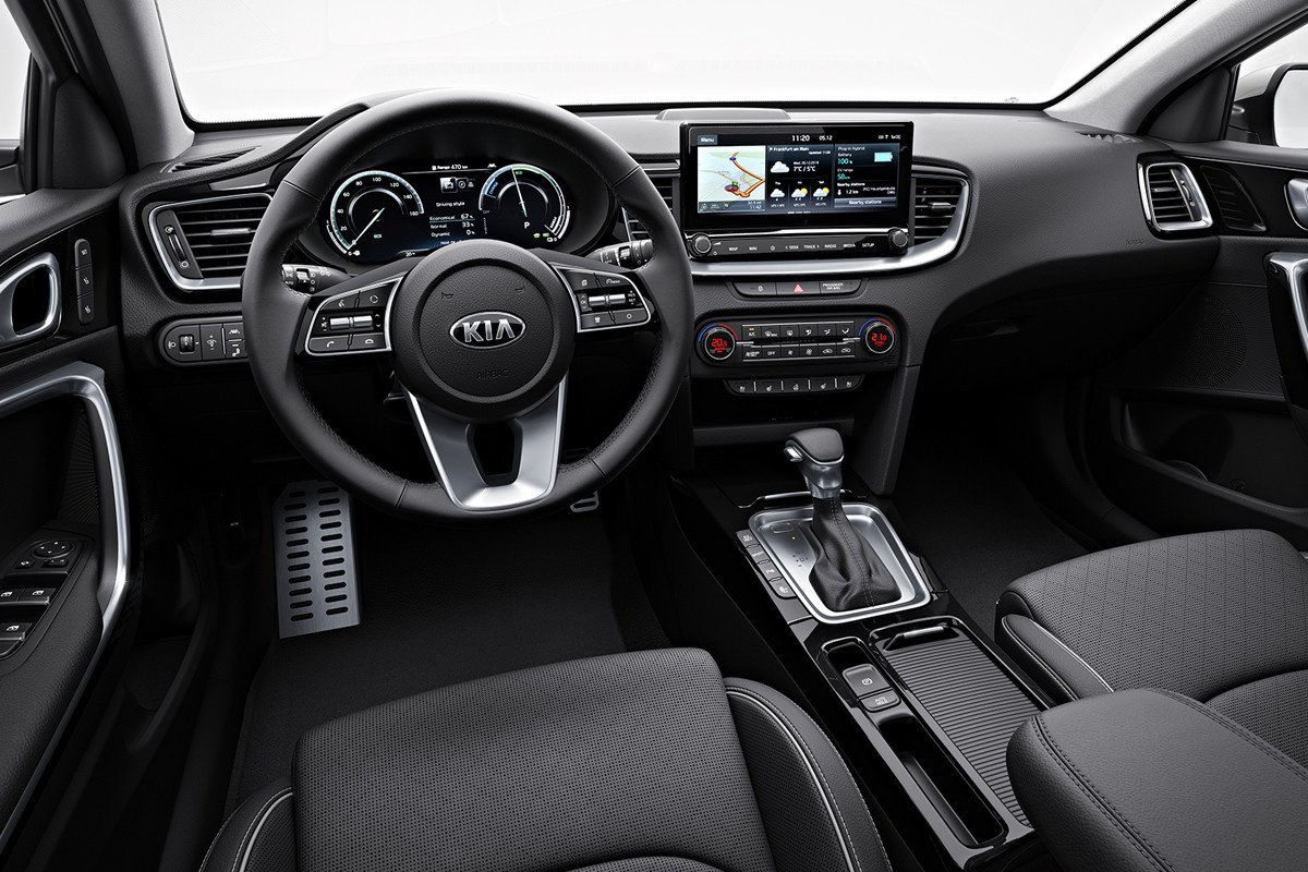 Los Kia XCeed y Ceed Tourer estrenarán versiones híbridas enchufables en 2020