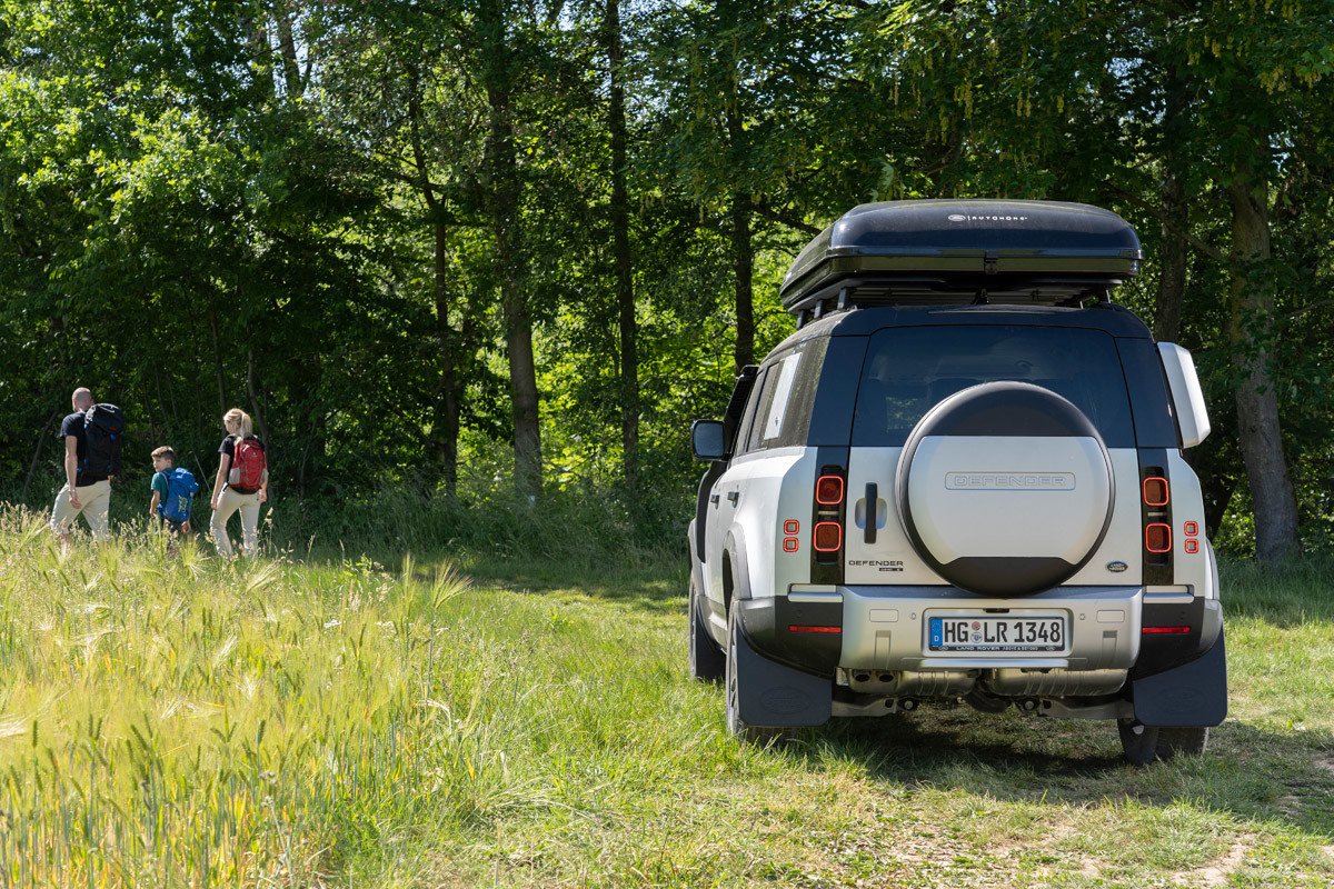 Land Rover Defender Autohome: con tienda de campaña incorporada