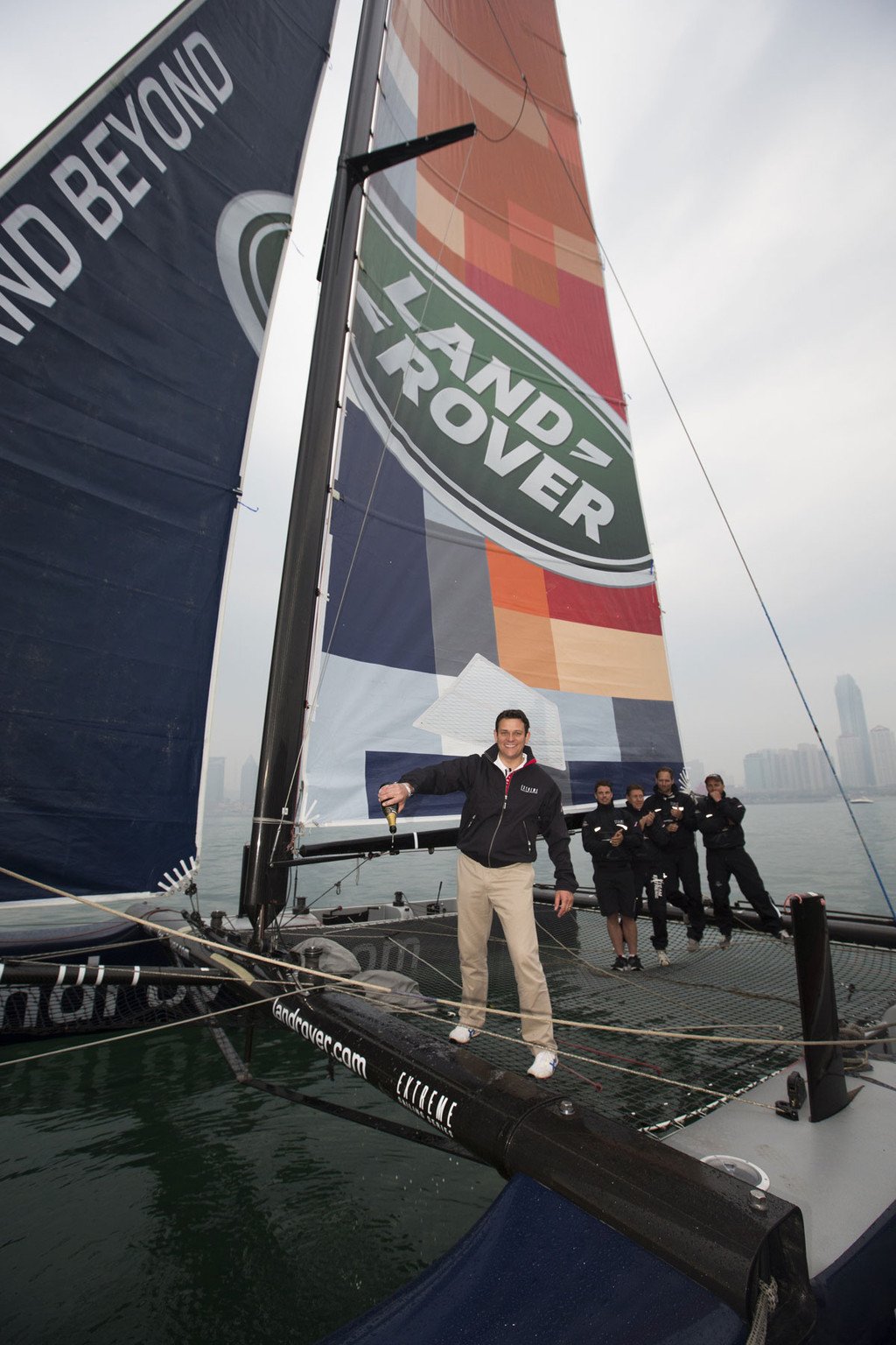 Land Rover patrocinará las Extreme Sailing Series