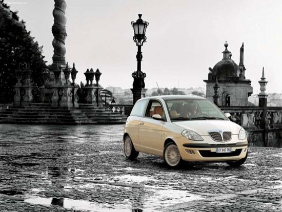 Lancia, nuevos descuentos y lanzamiento del Lancia Ypsilon Elle