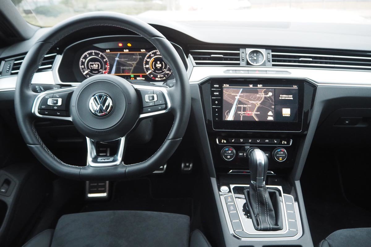 Prueba y opinión del Volkswagen Arteon, la berlina con carácter deportivo