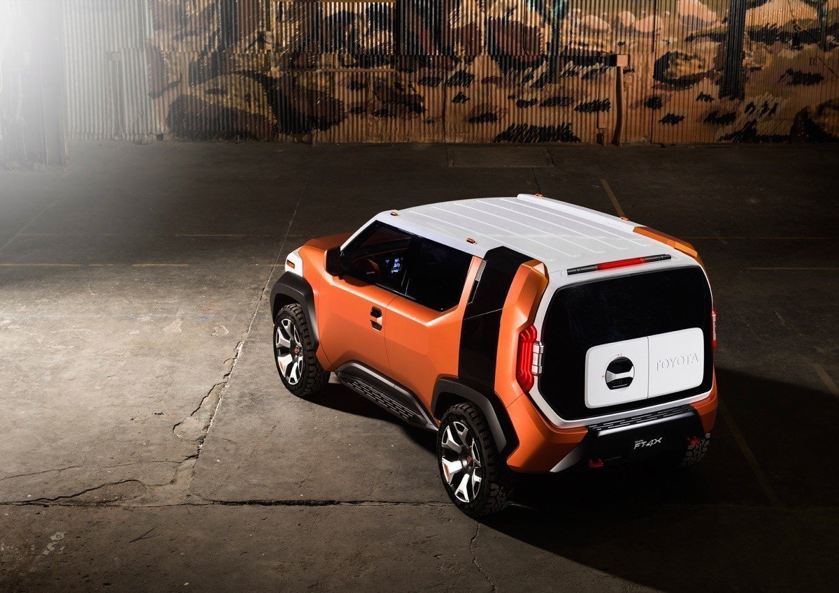 Toyota FT-4X Concept: un SUV retro para conductores intrépidos