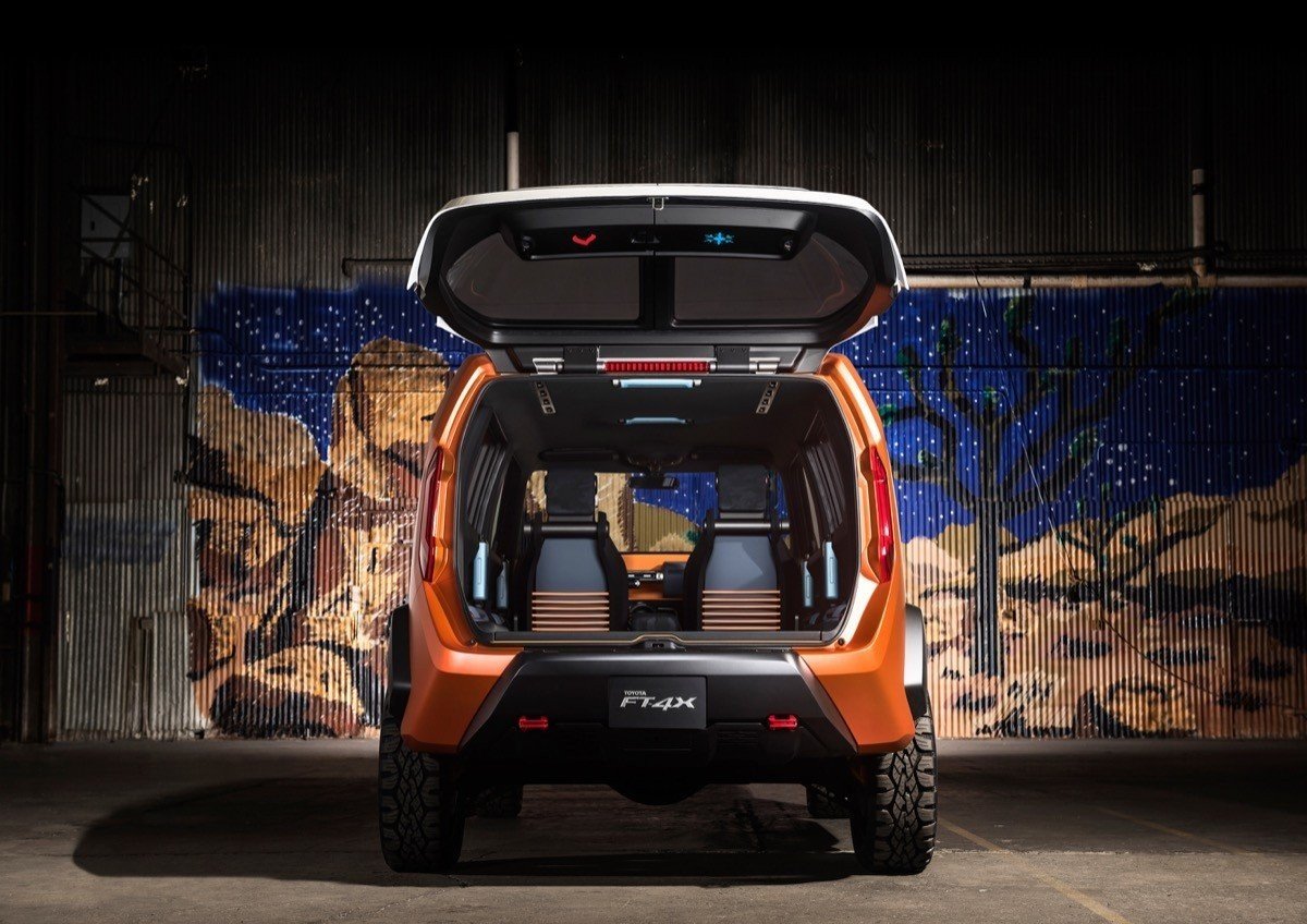Toyota FT-4X Concept: un SUV retro para conductores intrépidos