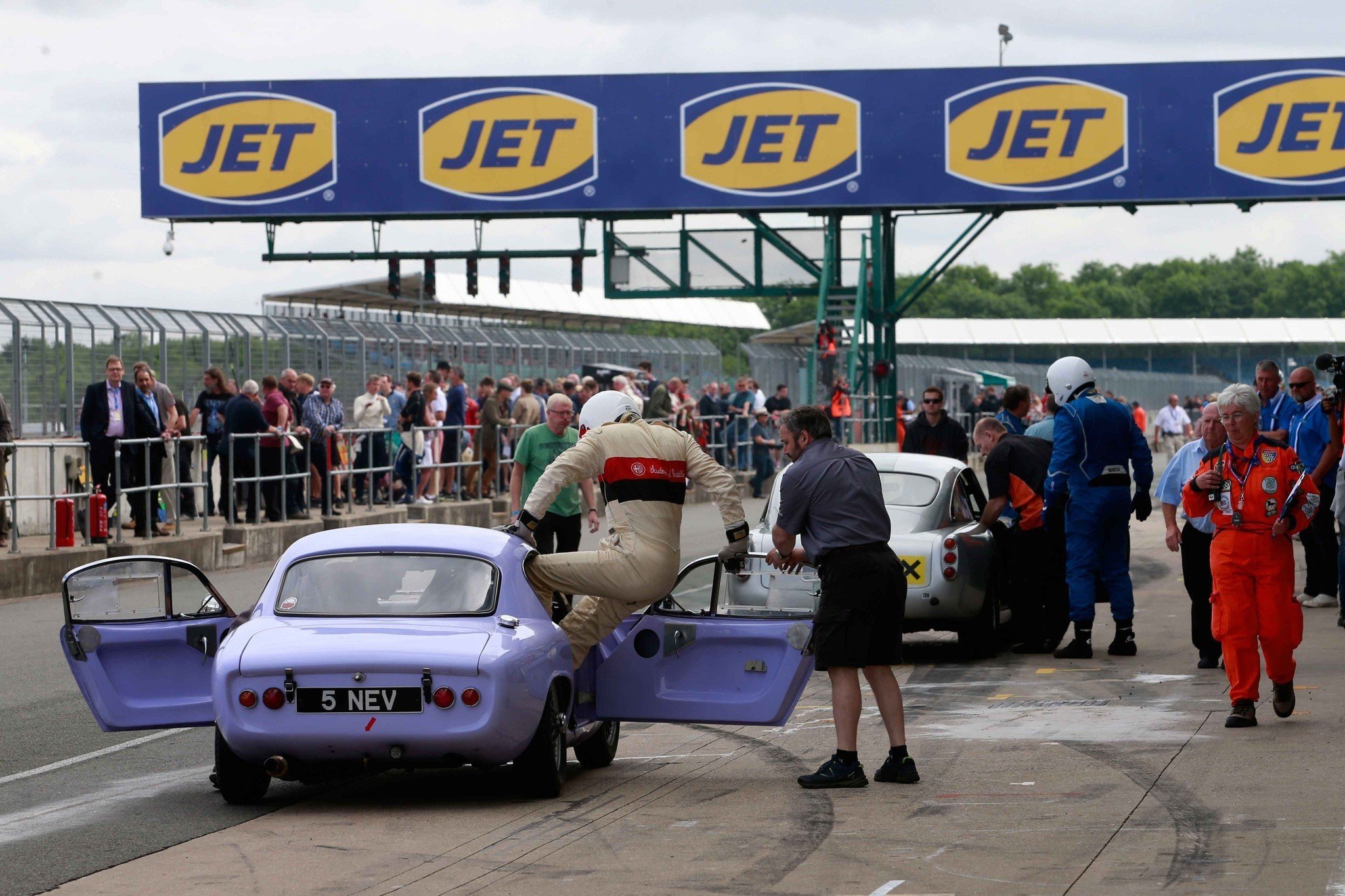 Silverstone Classic, tradición británica