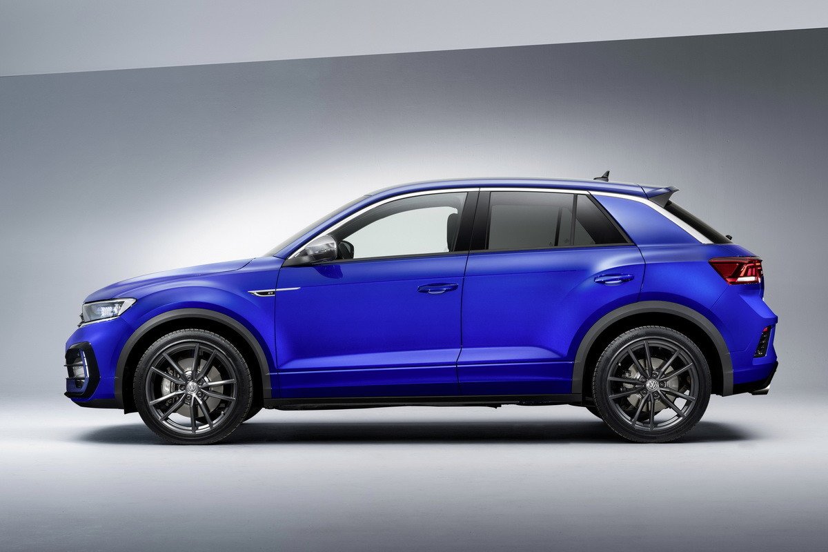 Nuevo Volkswagen T-Roc R: 300 CV y reglajes deportivos para este crossover alemán