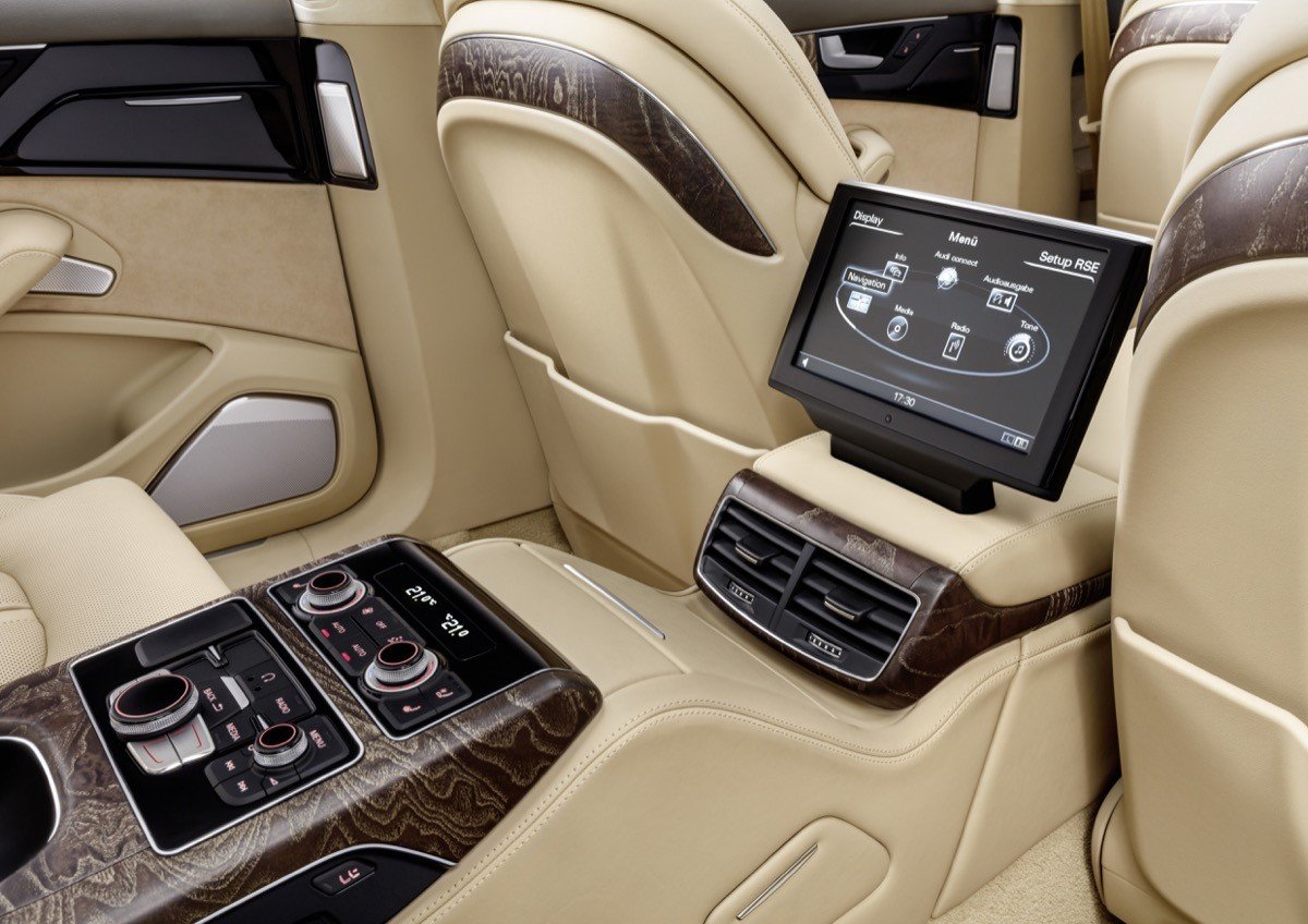 Audi A8 L extended, 6,4 metros de lujo por encargo