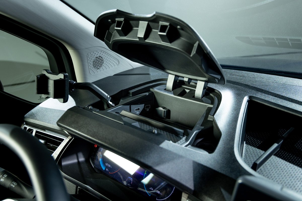 Renault Kangoo Combi E-Tech: eléctrica por primera vez en la versión de pasajeros