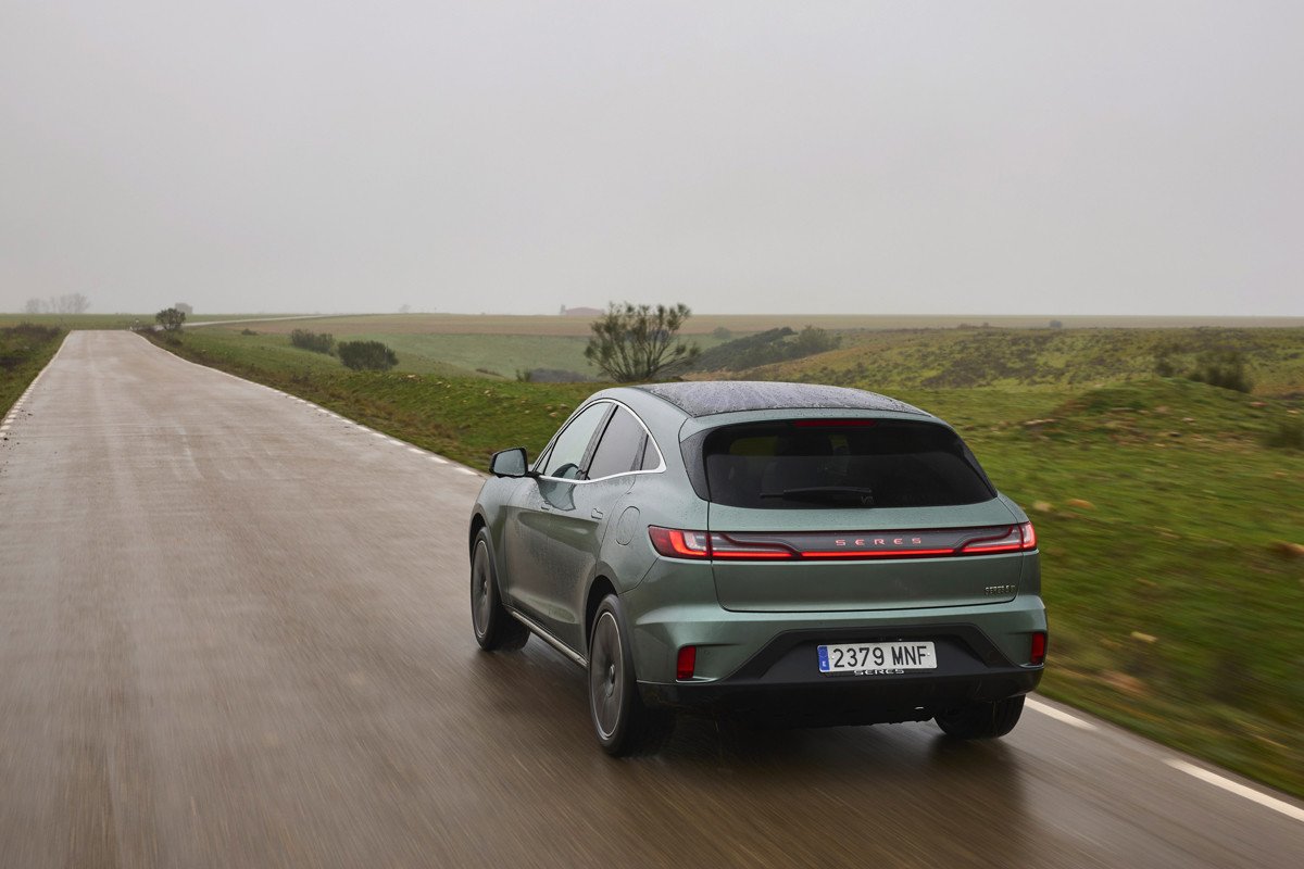 Probamos el Seres 5: precios y datos del SUV chino eléctrico Premium que sorprende