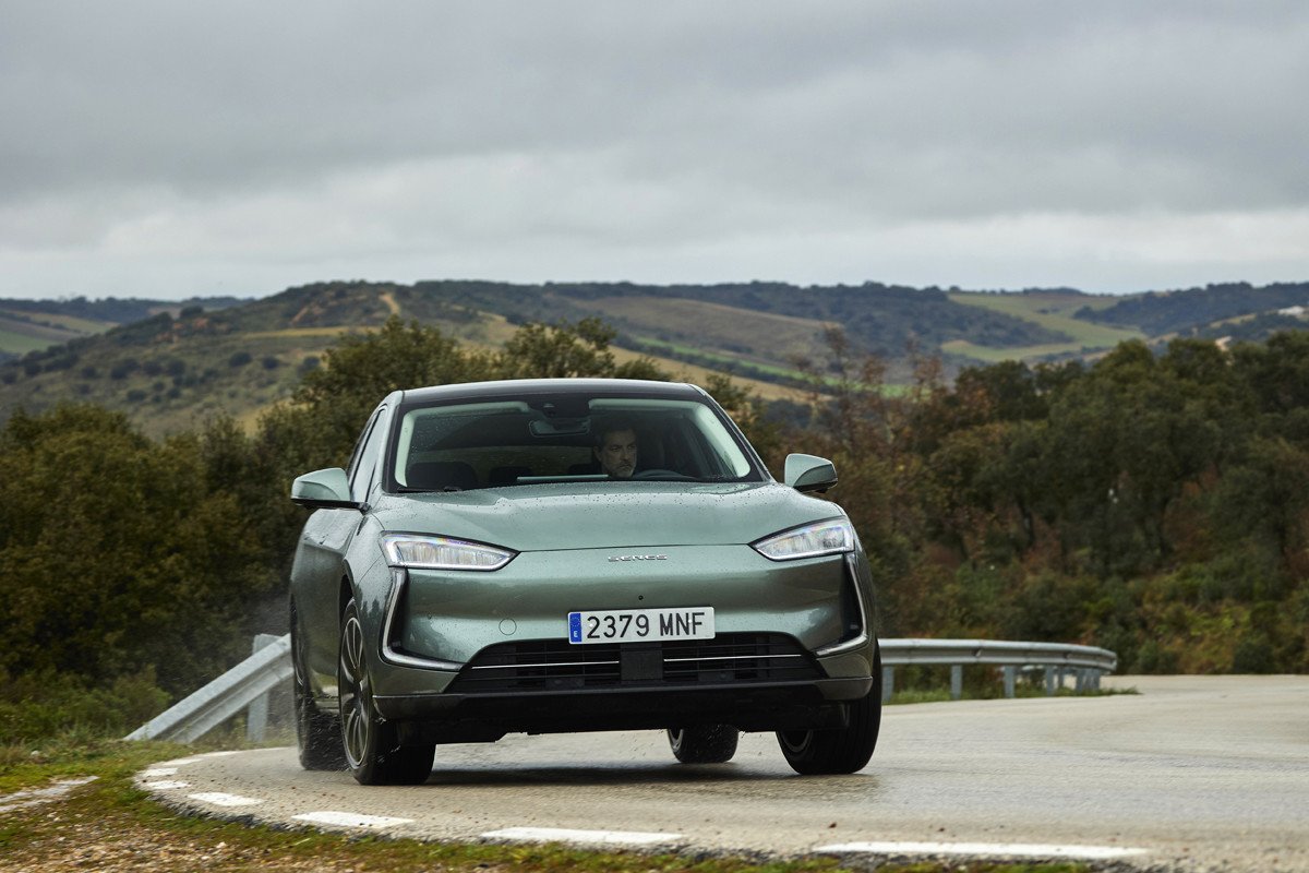 Probamos el Seres 5: precios y datos del SUV chino eléctrico Premium que sorprende