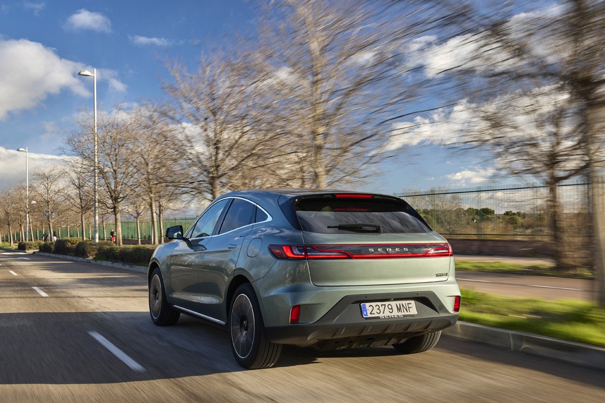 Probamos el Seres 5: precios y datos del SUV chino eléctrico Premium que sorprende