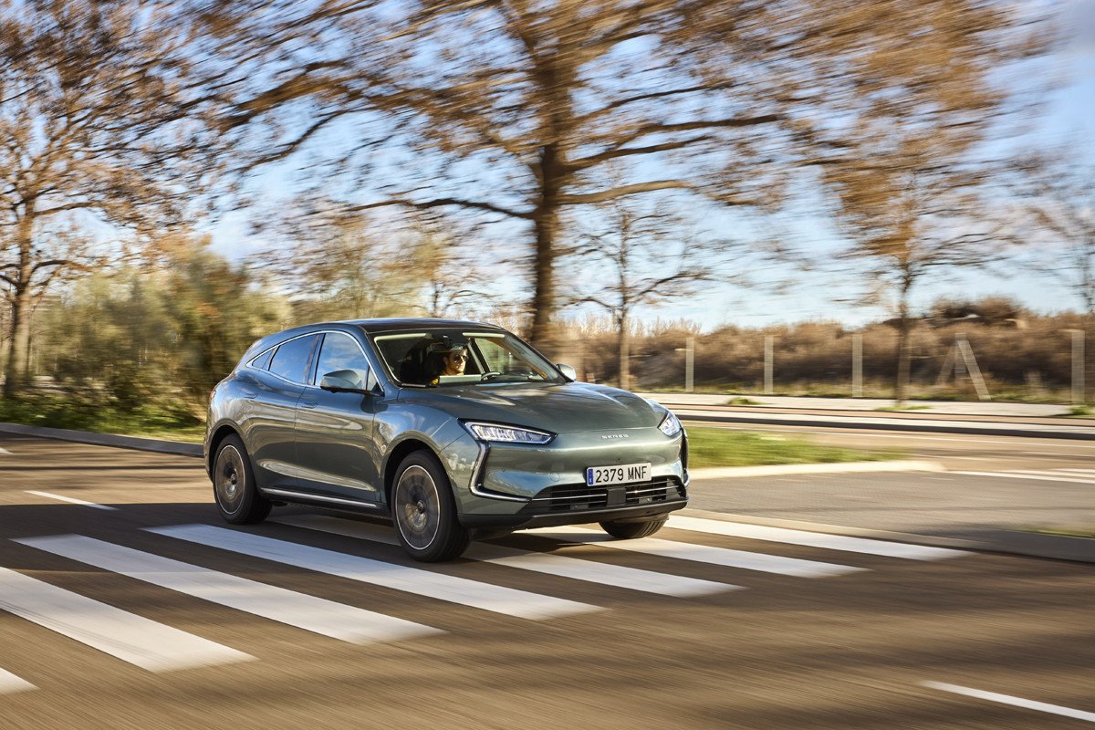 Probamos el Seres 5: precios y datos del SUV chino eléctrico Premium que sorprende