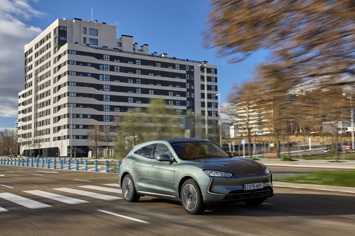 Probamos el Seres 5: precios y datos del SUV chino eléctrico Premium que sorprende