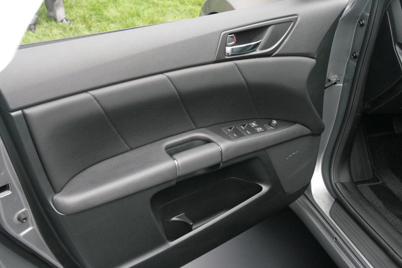 Suzuki Kizashi, el coche de las mil caras