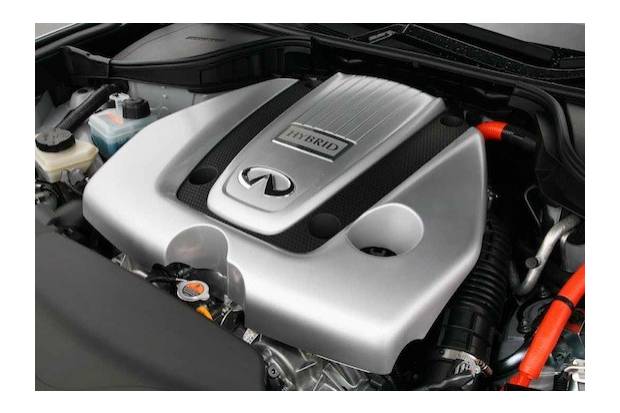 Infiniti presume de coche híbrido con el M35h