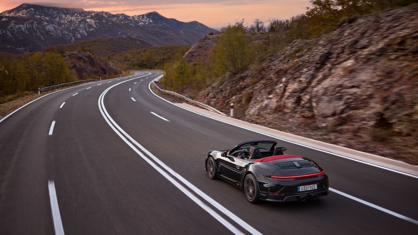 Porsche 911 GTS