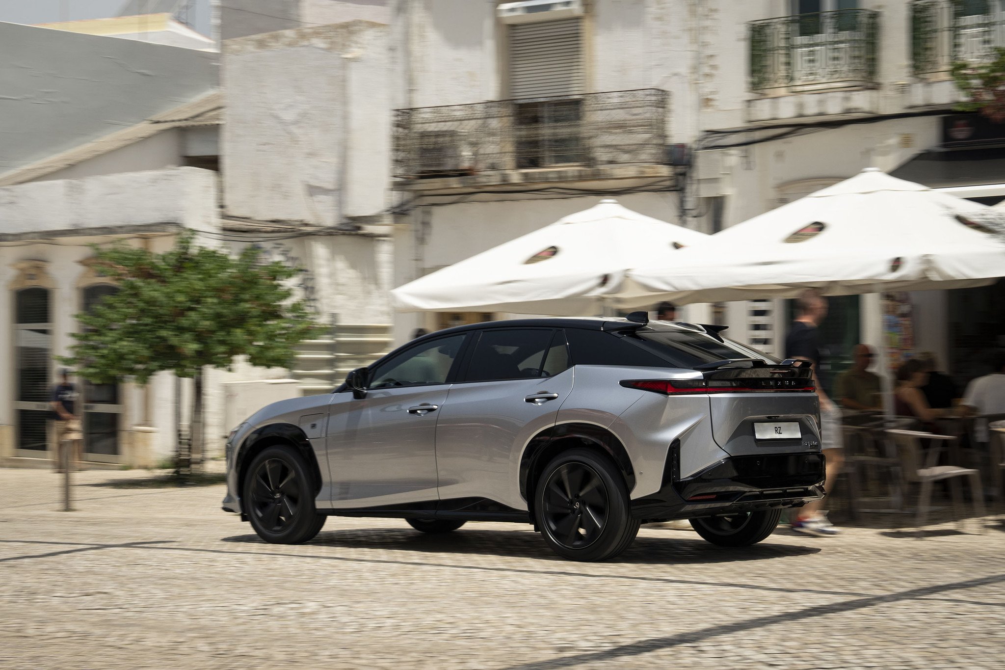 Lexus RZ 2026