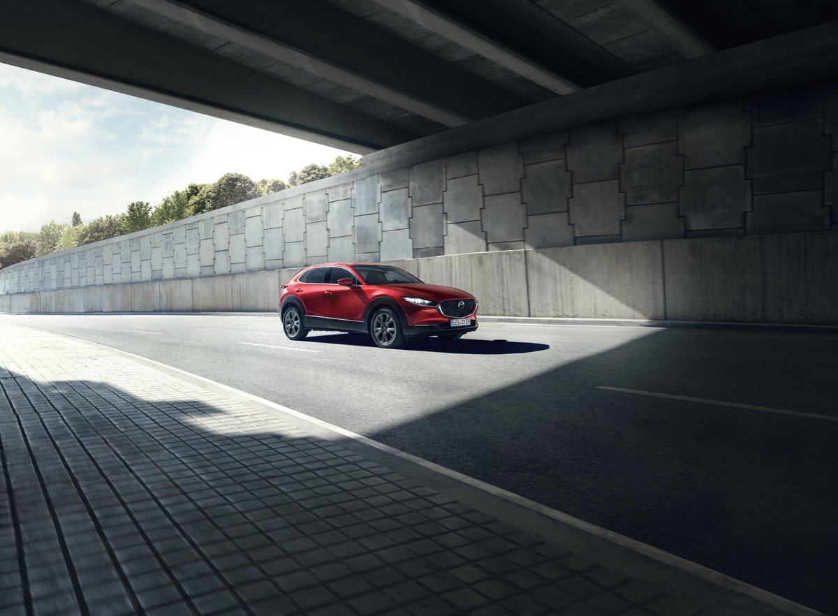 Mazda CX-30 2024, el SUV nipón se actualiza y mejora su arsenal tecnológico