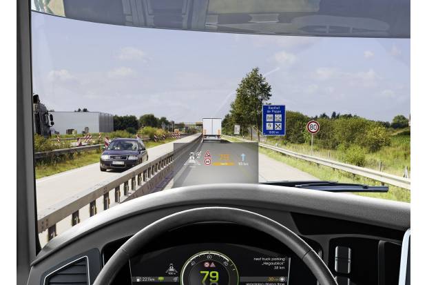 Llega el Head Up Display para camiones y autobuses