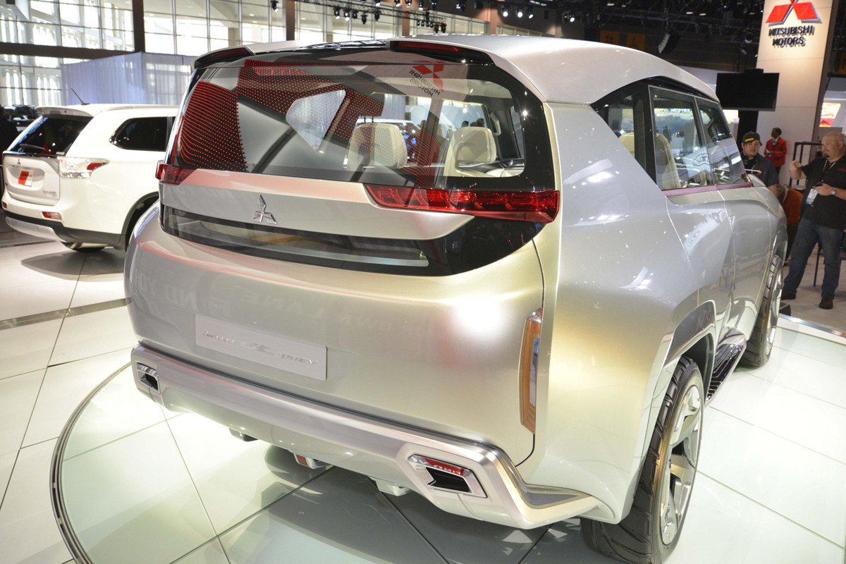 Mitsubishi presenta el Concept GC-PHEV en el Salón de Chicago