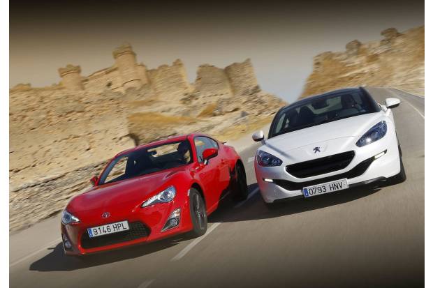 Prueba: Toyota GT86 contra Peugeot RCZ: Propulsión o tracción