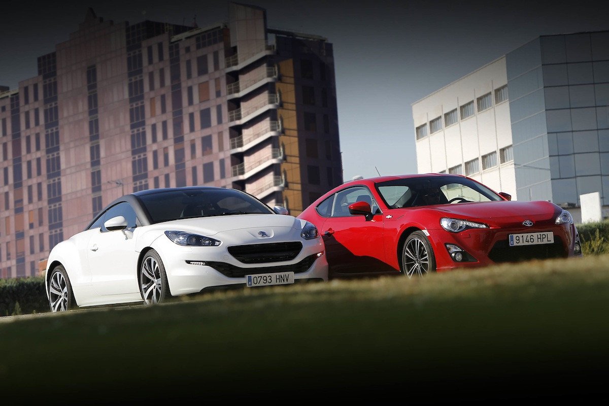 Prueba: Toyota GT86 contra Peugeot RCZ: Propulsión o tracción