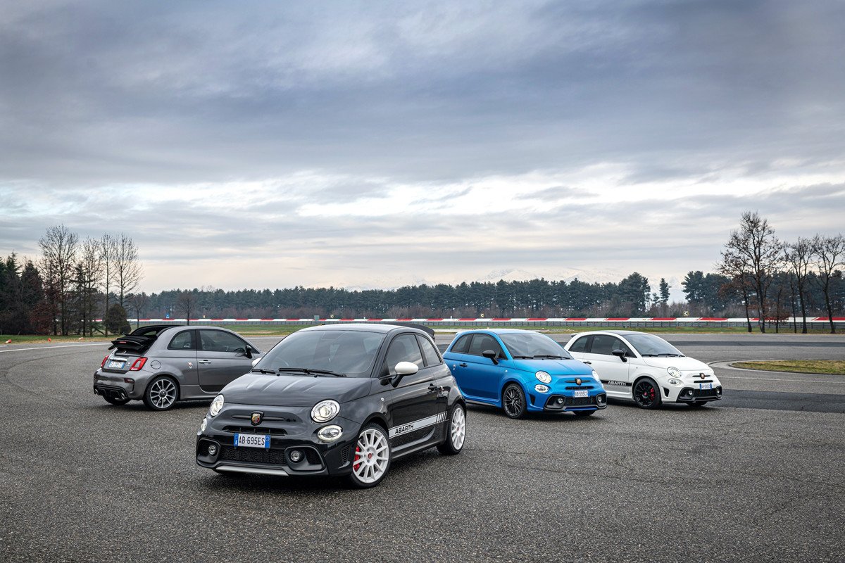 Abarth 695 Esseesse: una edición limitada en dos colores