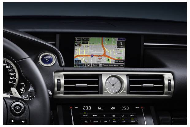 Nuevo navegador Lexus Navibox para la gama IS