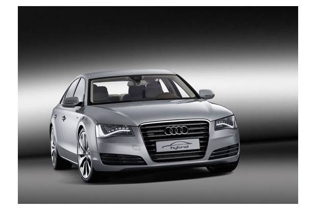 Coches híbridos y coches eléctricos: ¿cuándo se venderán los nuevos modelos?