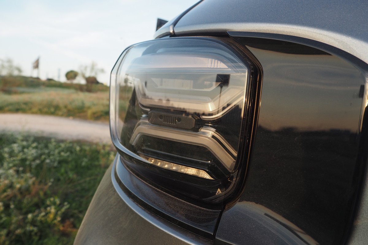 Prueba y opinión del Jeep Avenger gasolina: interior, precio y comportamiento 