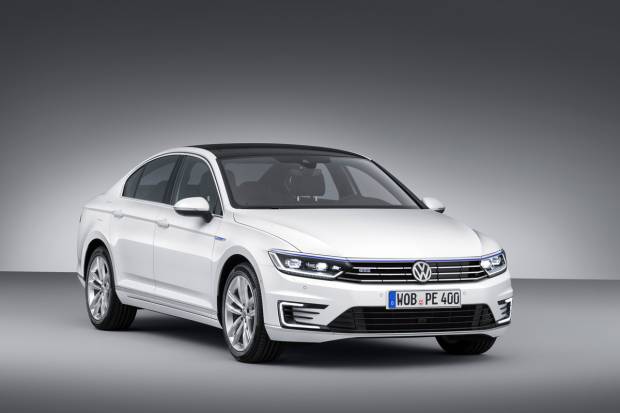 Nuevo Volkswagen Passat GTE: híbrido enchufable y deportivo