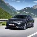 Nuevo Toyota Avensis 2016 con nuevo diseño y motores
