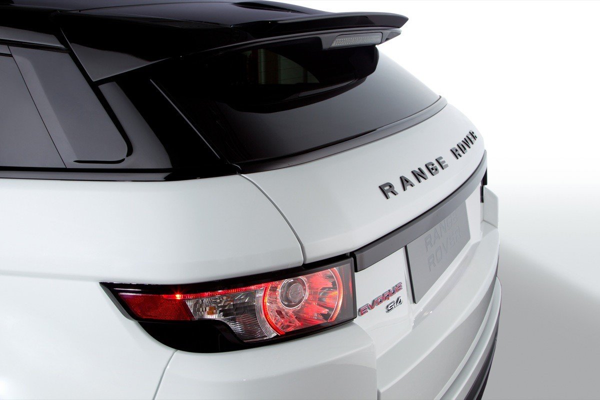 Range Rover Evoque “Black Design Pack”, personalización exclusiva