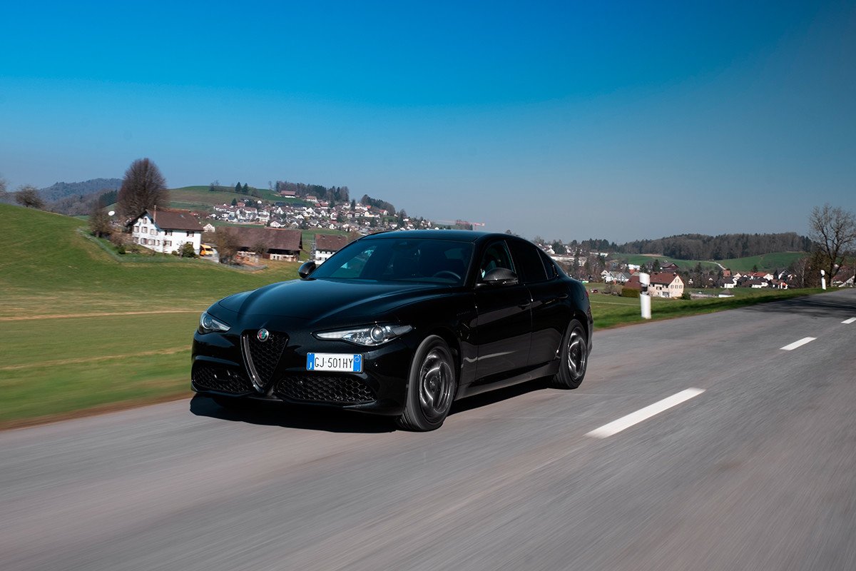 Alfa Romeo Giulia y Stelvio Estrema, pensado para la conducción deportiva
