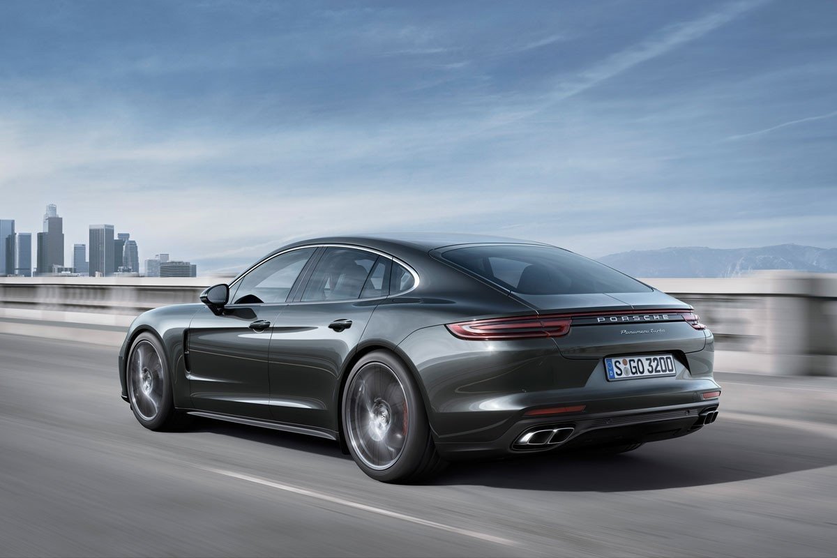 Porsche presentará el Panamera Executive en el Salón de los Ángeles