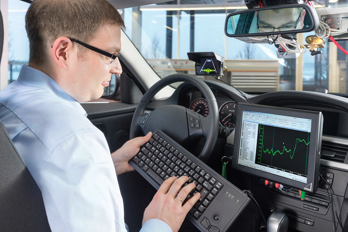 Estudio Bosch: los conductores quieren conducción automática desactivable