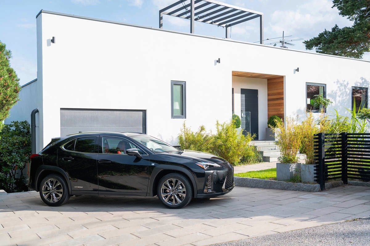 Nuevos datos sobre el Lexus UX