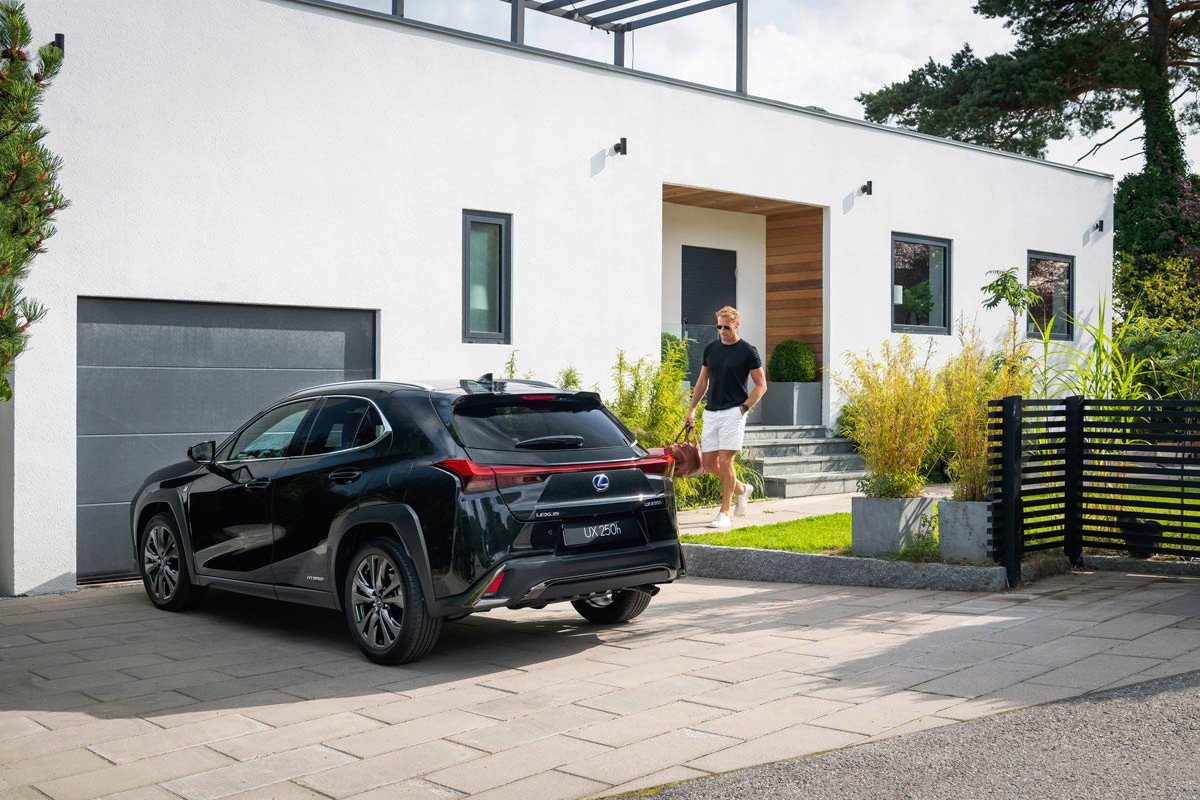 Nuevos datos sobre el Lexus UX