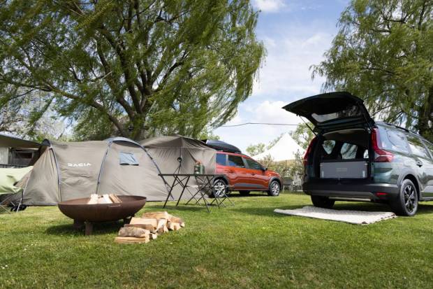 Estos son los coches perfectos para dormir y salir de excursión 