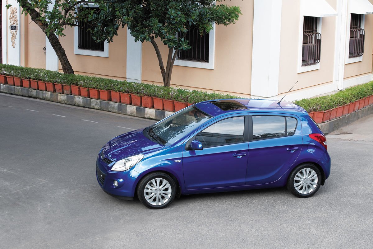 Comprar un coche urbano por 10.000 euros
