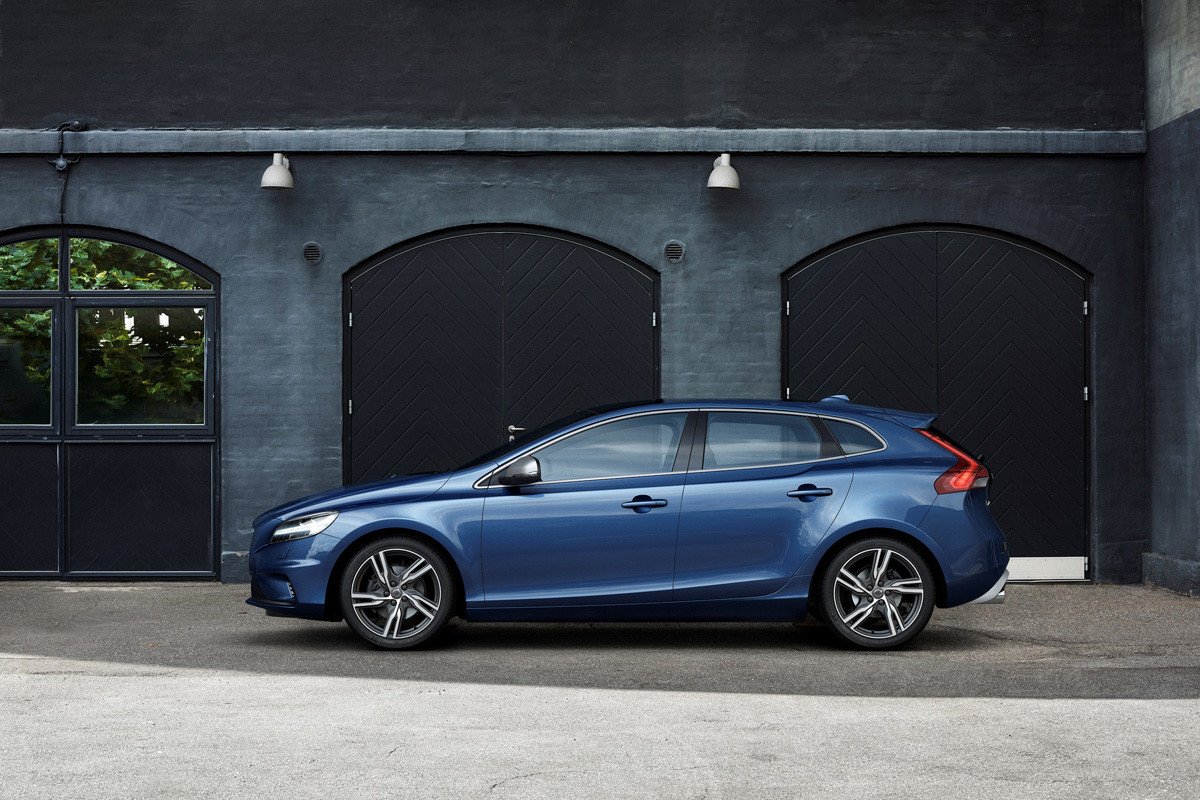 El Volvo V40 estrena cambio de imagen