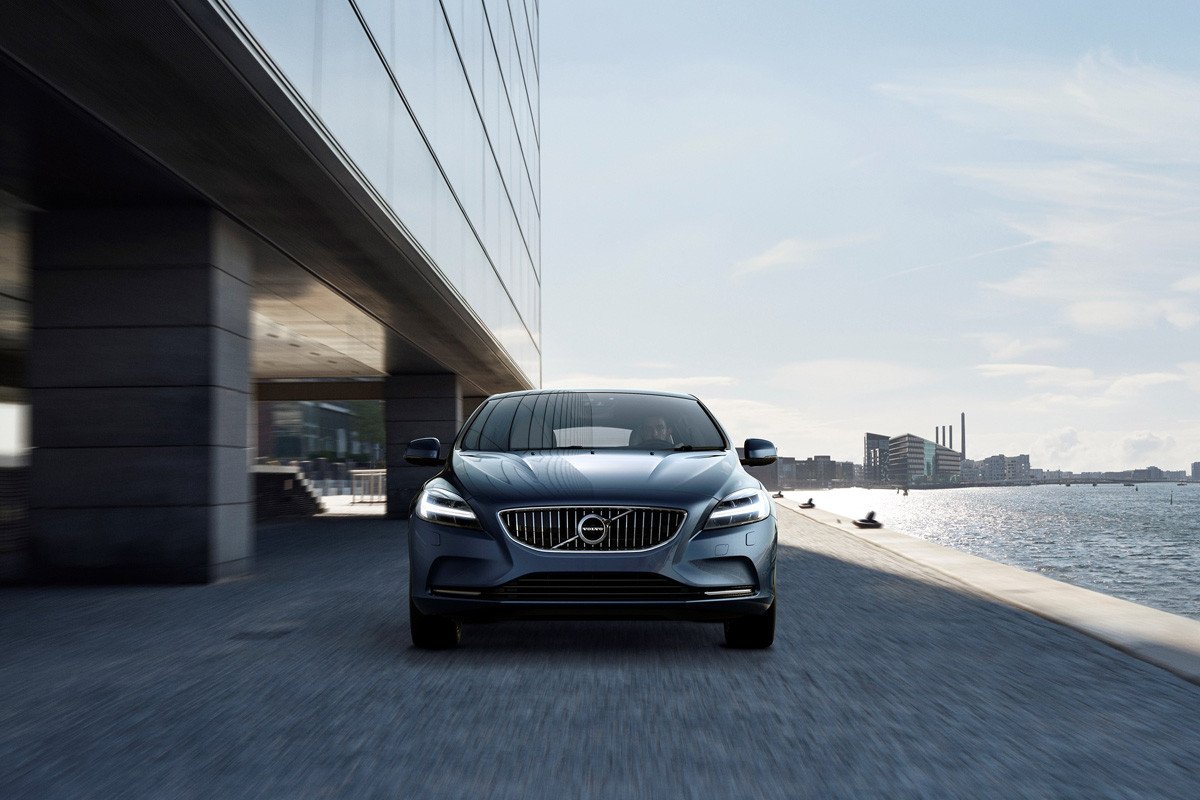 El Volvo V40 estrena cambio de imagen