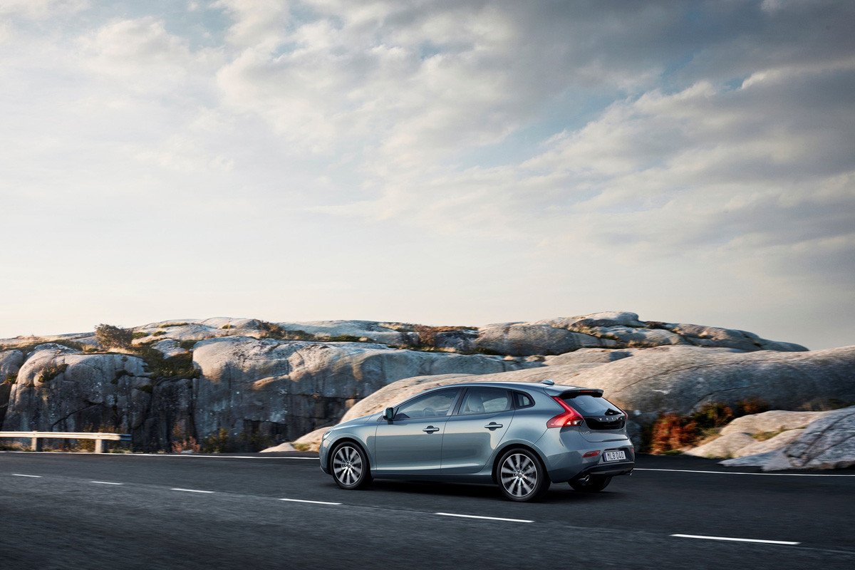 El Volvo V40 estrena cambio de imagen