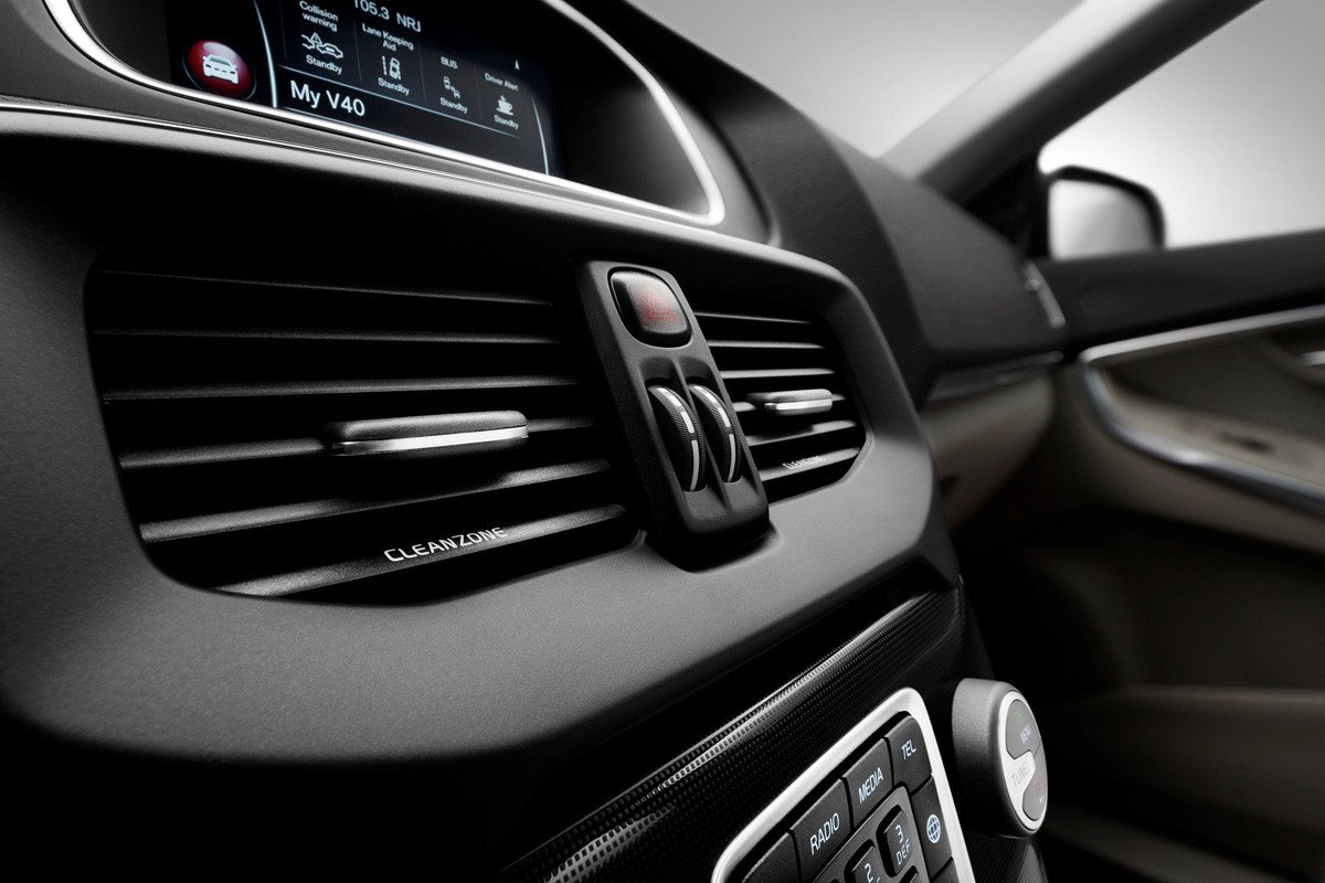 El Volvo V40 estrena cambio de imagen